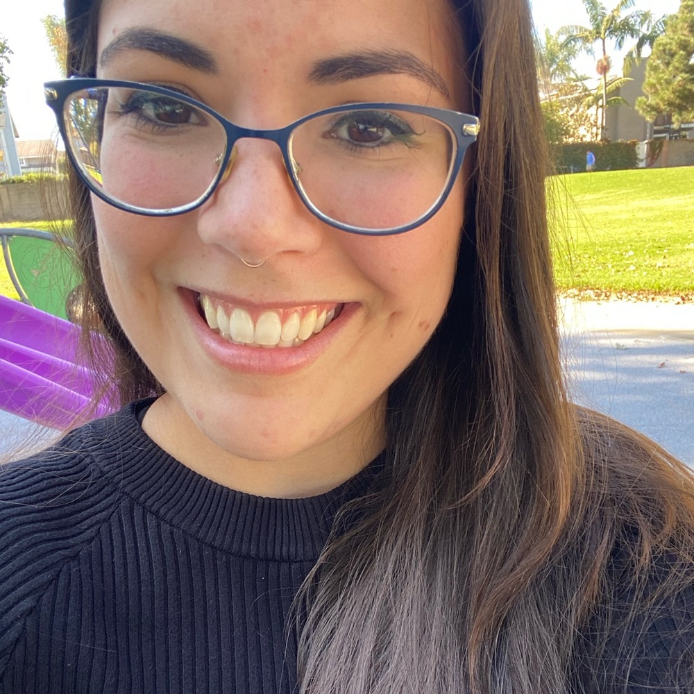 Meet your Posher, Monica